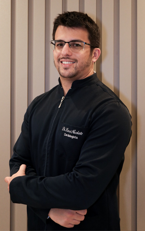 Dr Lucas